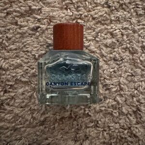 Hollister men’s perfume